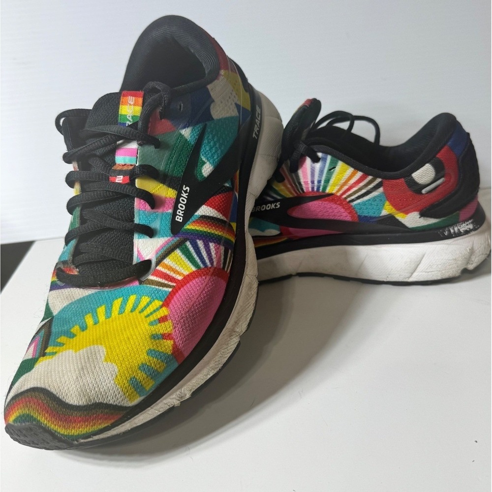 Brooks Trace 2 Lisa Congdon Running Shoes Womens 8 Multicolor Mesh 1103881D074